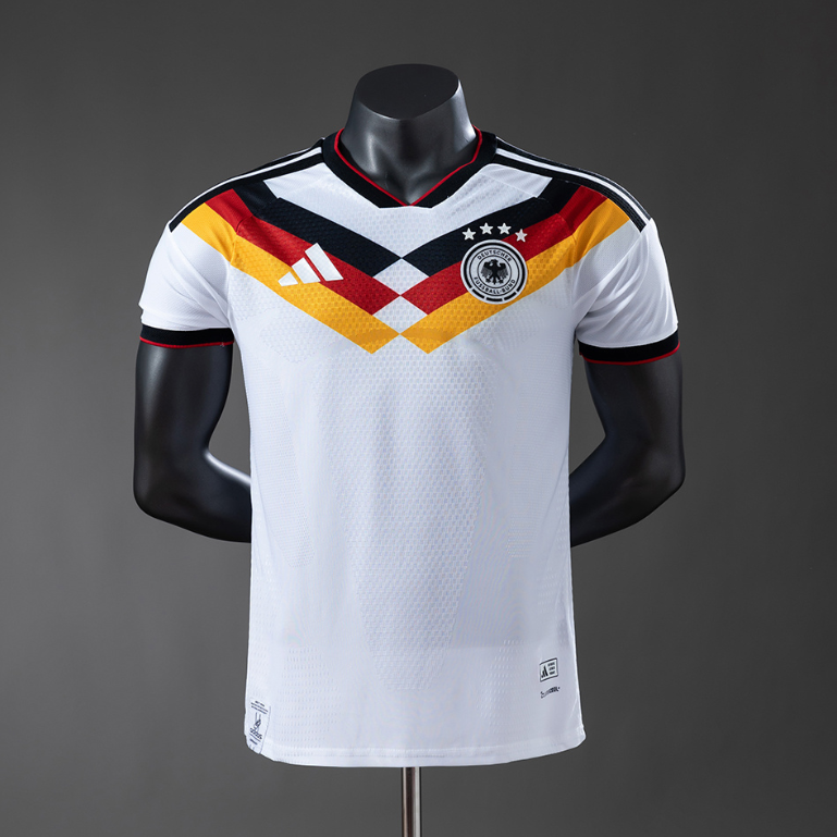 Equipación Alemania Local